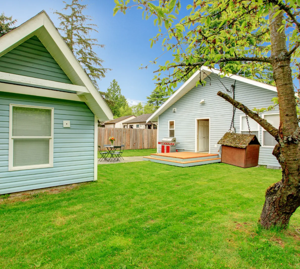 Detached ADU Los Angeles backyard with two structures, independent guest house, and functional outdoor living space between units